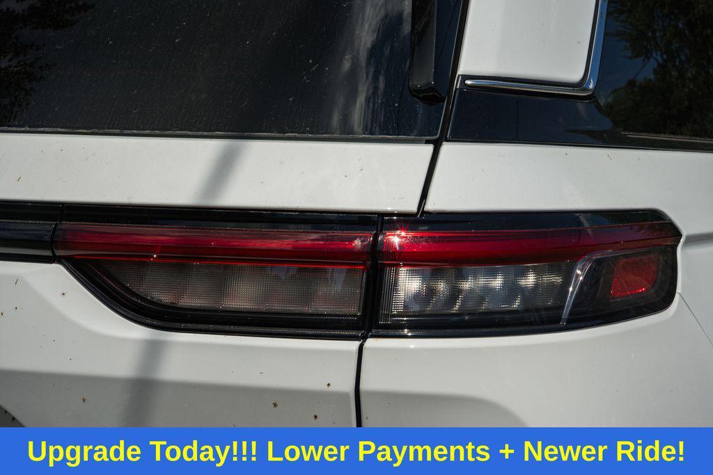 new 2025 Jeep Grand Cherokee car, priced at $36,995