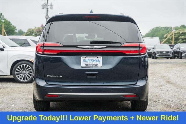 used 2021 Chrysler Pacifica car, priced at $18,500