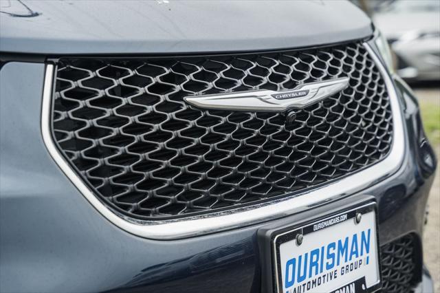 used 2021 Chrysler Pacifica car, priced at $19,500