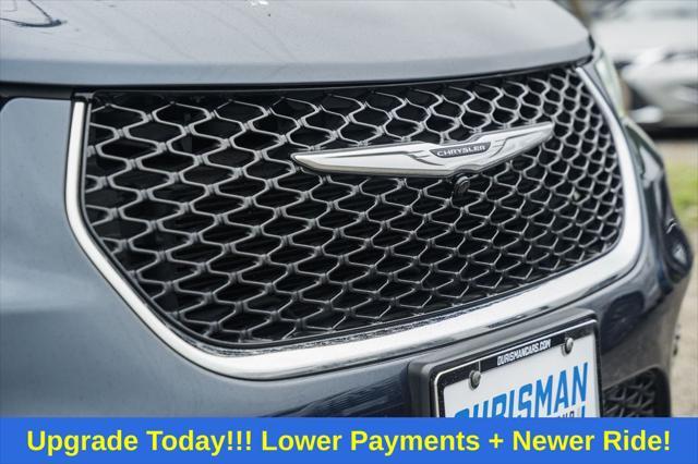 used 2021 Chrysler Pacifica car, priced at $18,500