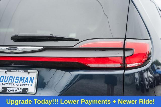 used 2021 Chrysler Pacifica car, priced at $18,500