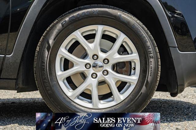 used 2017 Jeep Cherokee car, priced at $12,500