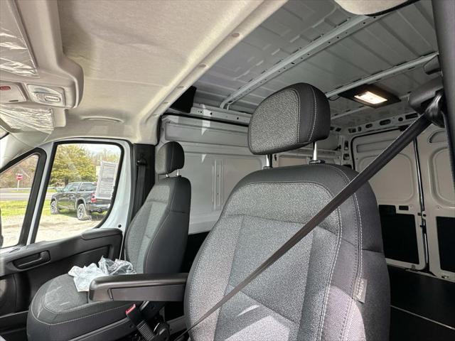 new 2024 Ram ProMaster 2500 car, priced at $39,919