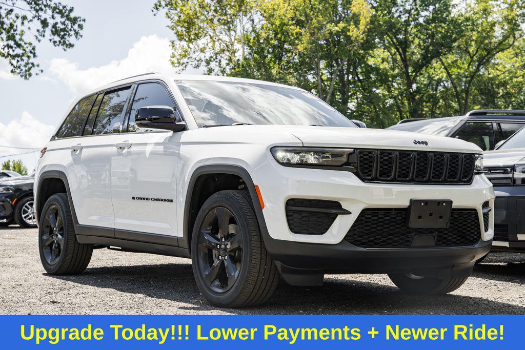 used 2022 Jeep Grand Cherokee car, priced at $29,500
