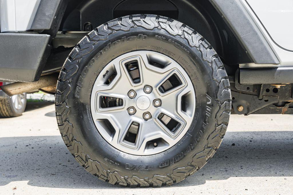 used 2017 Jeep Wrangler Unlimited car, priced at $26,000