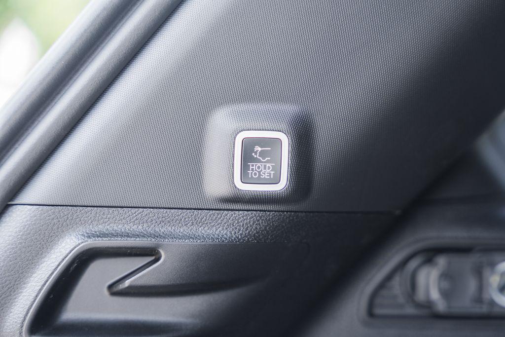 new 2025 Jeep Grand Cherokee car, priced at $36,031