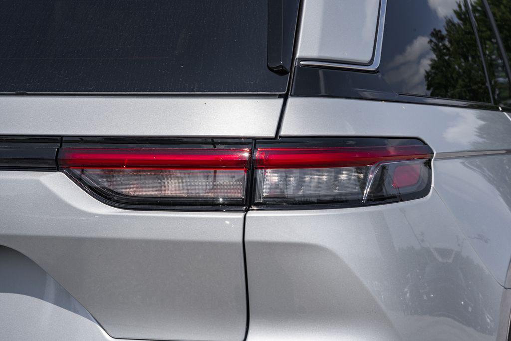 new 2025 Jeep Grand Cherokee car, priced at $36,031