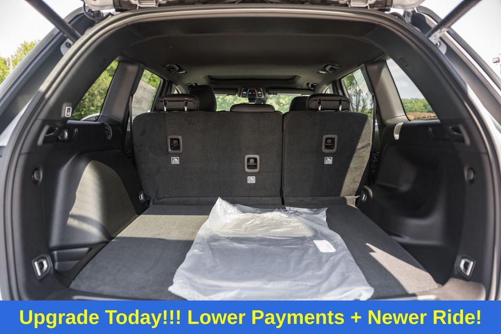 new 2025 Jeep Grand Cherokee car, priced at $38,531