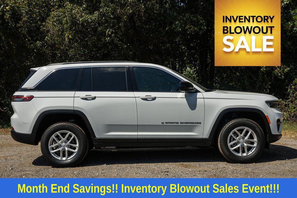new 2025 Jeep Grand Cherokee car, priced at $37,995