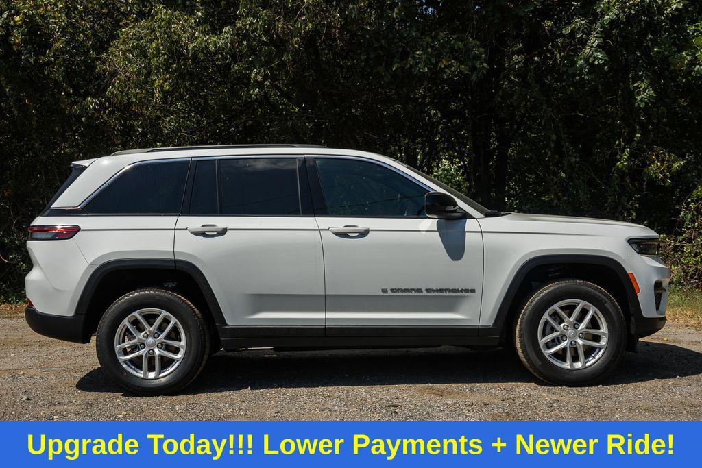 new 2025 Jeep Grand Cherokee car, priced at $36,995
