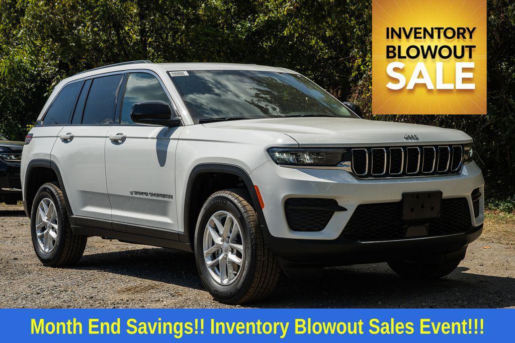 new 2025 Jeep Grand Cherokee car, priced at $37,995