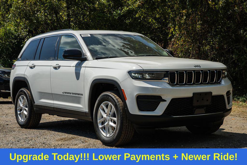 new 2025 Jeep Grand Cherokee car, priced at $36,995