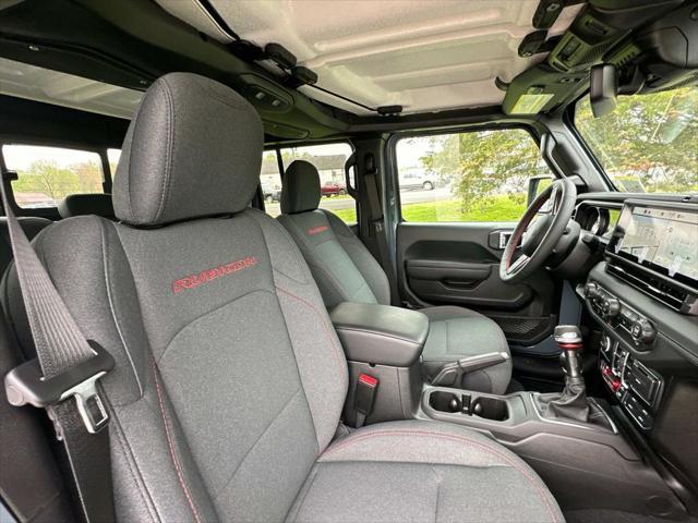 new 2024 Jeep Gladiator car, priced at $51,319