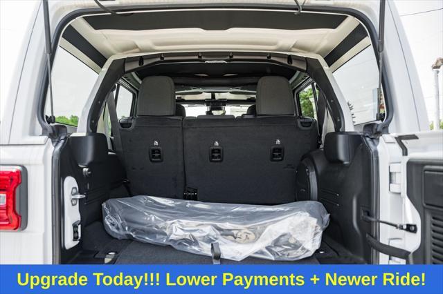 new 2025 Jeep Wrangler car, priced at $46,113