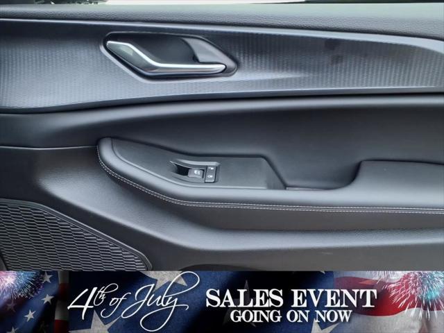 new 2025 Jeep Grand Cherokee car, priced at $38,203