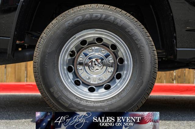 new 2025 Ram 3500 car, priced at $70,367