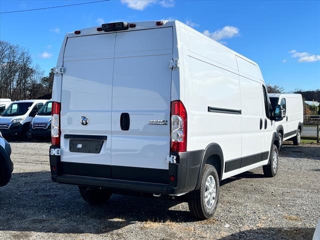 new 2025 Ram ProMaster 3500 car, priced at $52,888