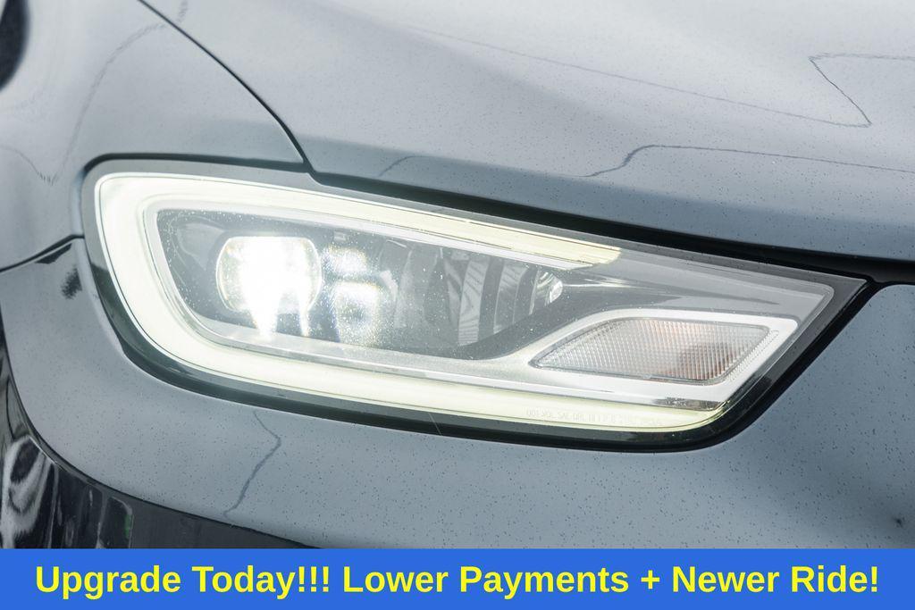 used 2021 Chrysler Pacifica car, priced at $21,500