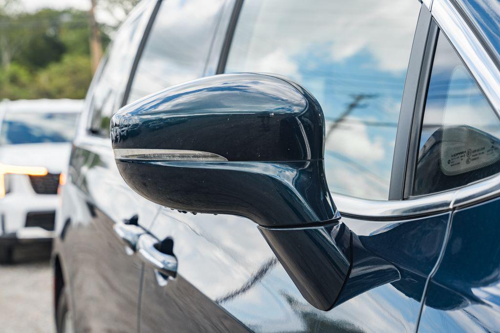 used 2021 Chrysler Pacifica car, priced at $16,500