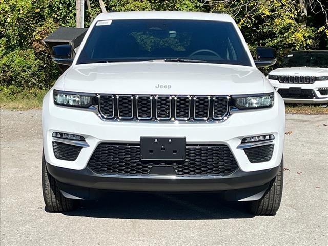 new 2025 Jeep Grand Cherokee car, priced at $38,662