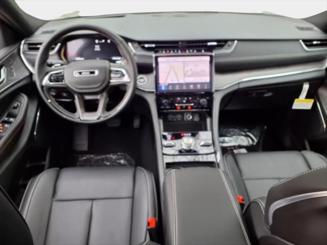 new 2025 Jeep Grand Cherokee car, priced at $54,945