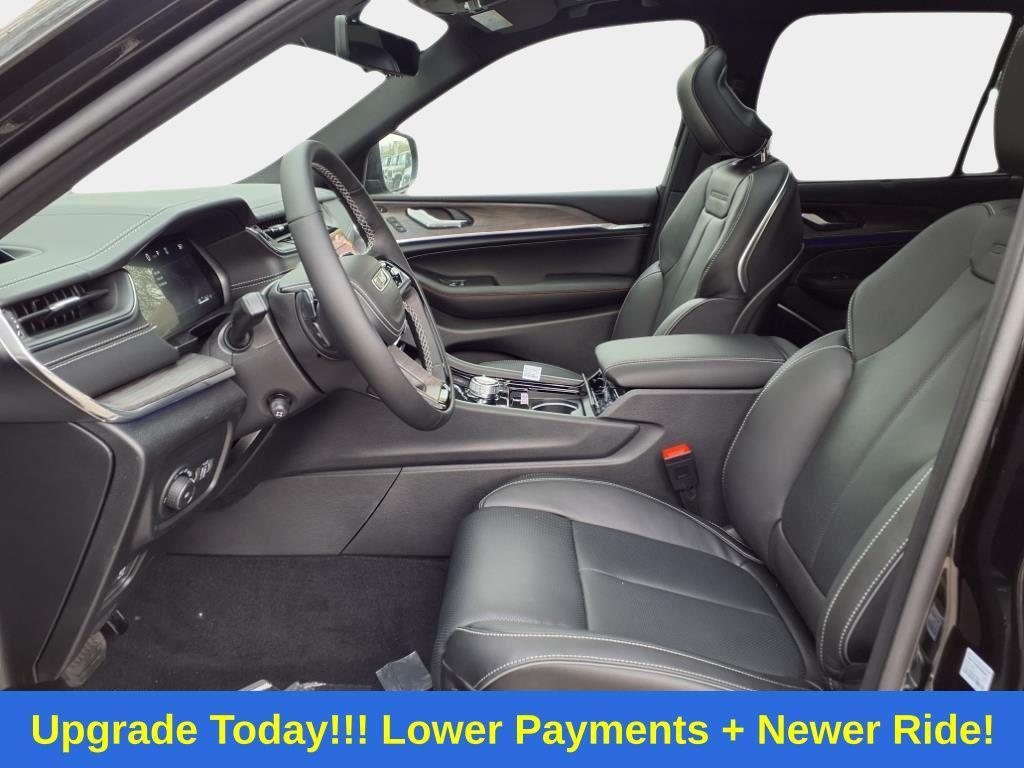 new 2025 Jeep Grand Cherokee car, priced at $54,426