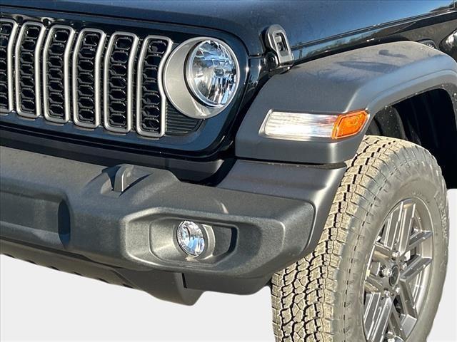 new 2025 Jeep Wrangler car, priced at $41,484