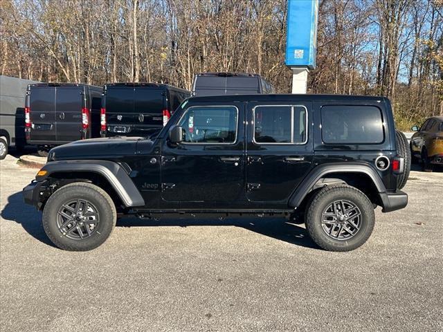 new 2025 Jeep Wrangler car, priced at $40,195