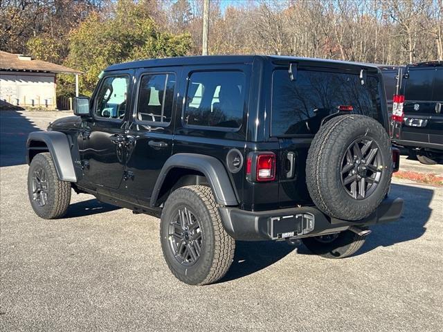 new 2025 Jeep Wrangler car, priced at $40,195