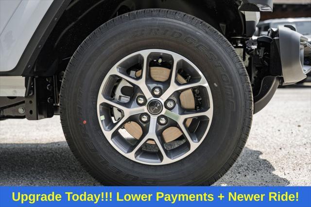 new 2025 Jeep Gladiator car, priced at $44,150