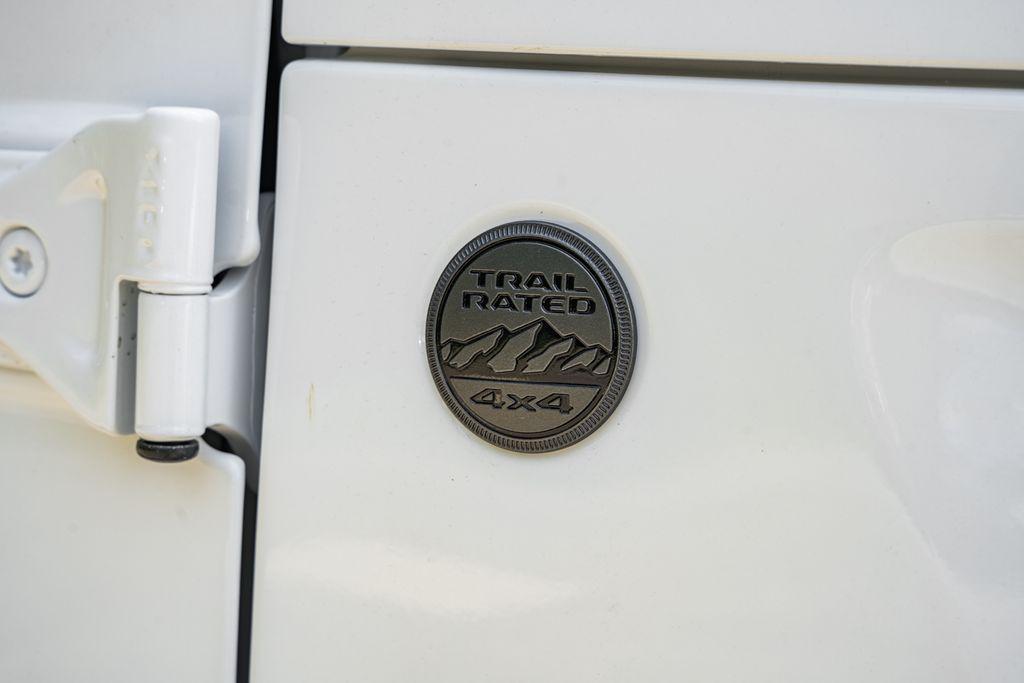 new 2025 Jeep Gladiator car, priced at $50,440