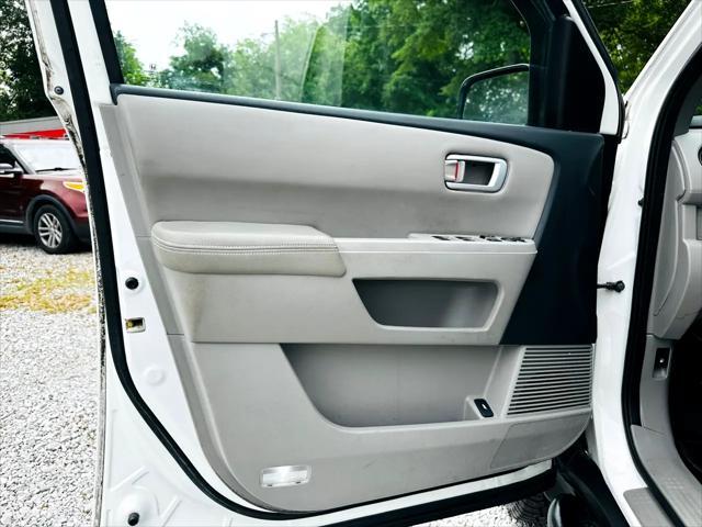 used 2015 Honda Pilot car, priced at $14,999