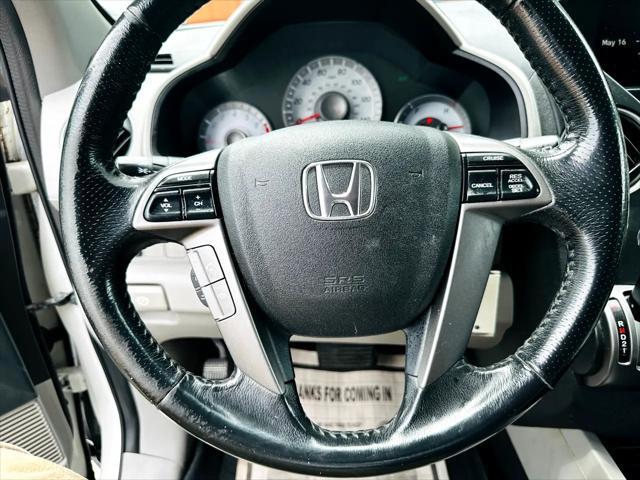 used 2015 Honda Pilot car, priced at $14,999