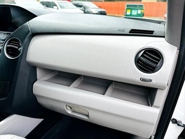 used 2015 Honda Pilot car, priced at $14,999