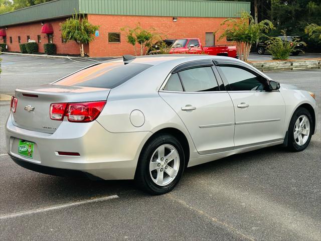 used 2015 Chevrolet Malibu car, priced at $7,998