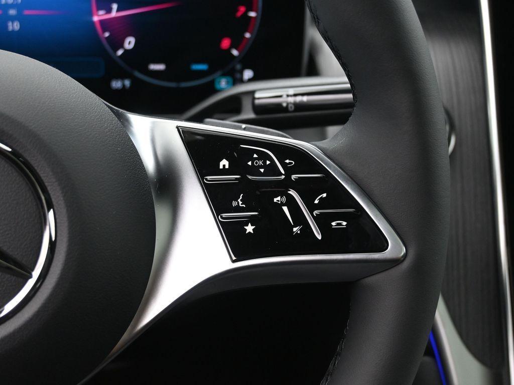 new 2026 Mercedes-Benz GLC 300 car, priced at $61,485