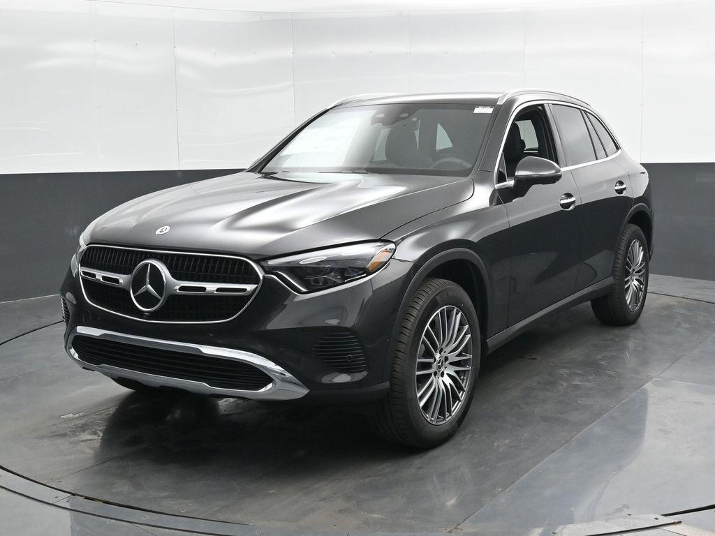 new 2026 Mercedes-Benz GLC 300 car, priced at $61,485