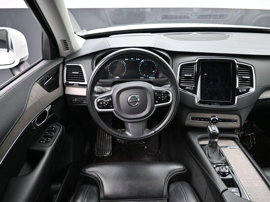 used 2022 Volvo XC90 car, priced at $39,977