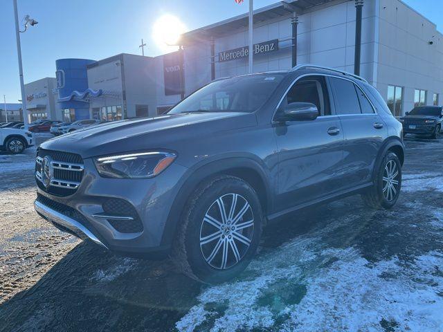 new 2024 Mercedes-Benz GLE 450 car, priced at $78,660