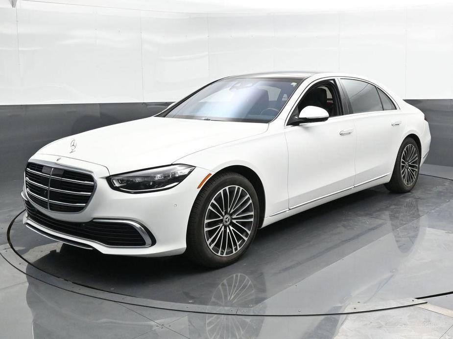 new 2024 Mercedes-Benz S-Class car, priced at $117,895