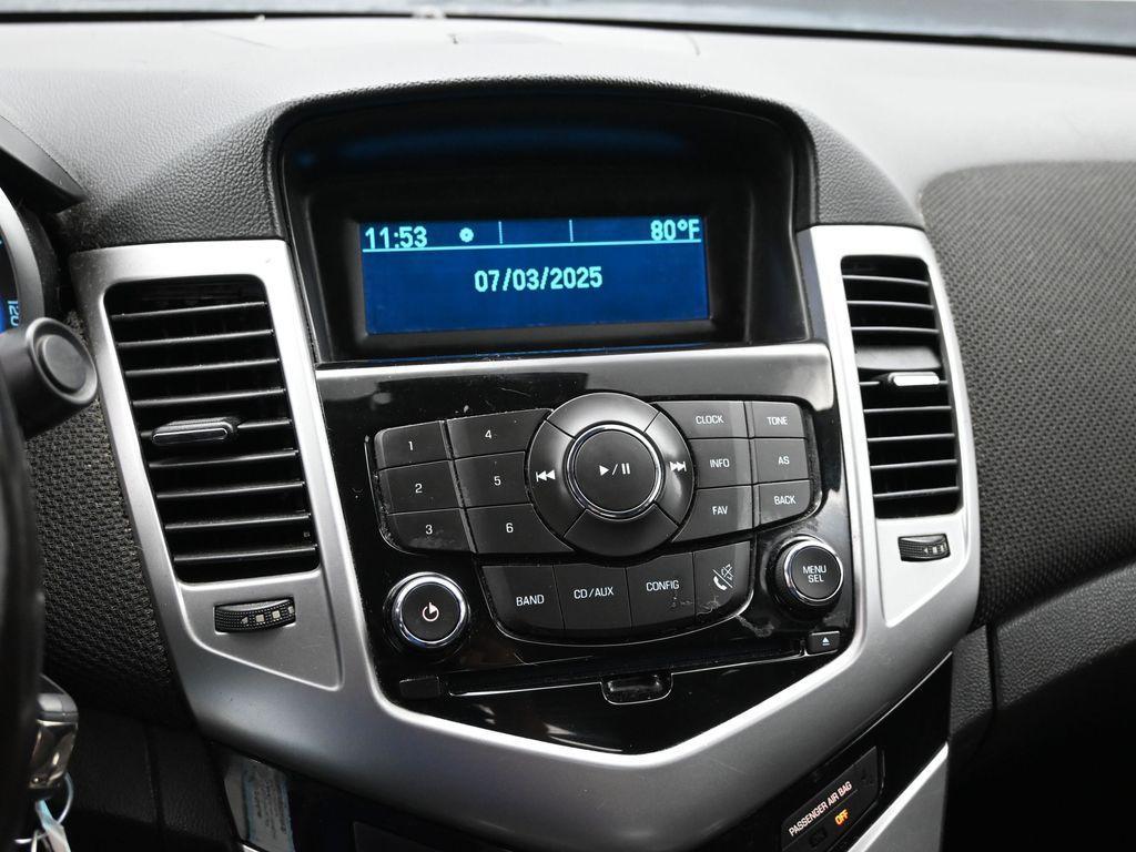 used 2014 Chevrolet Cruze car, priced at $5,500