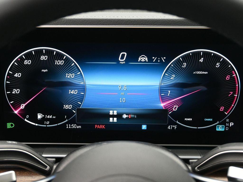 new 2025 Mercedes-Benz GLS 450 car, priced at $90,980