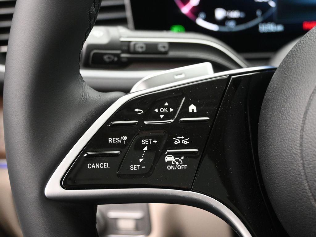 new 2025 Mercedes-Benz GLS 450 car, priced at $90,980