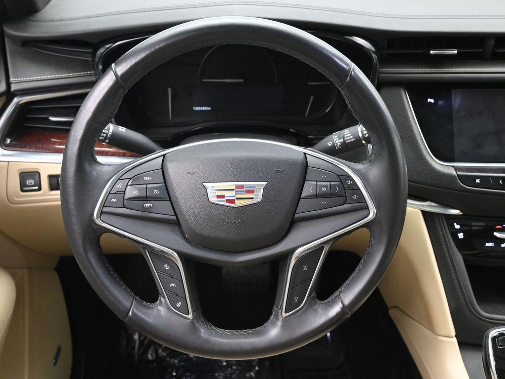 used 2018 Cadillac XT5 car, priced at $13,500