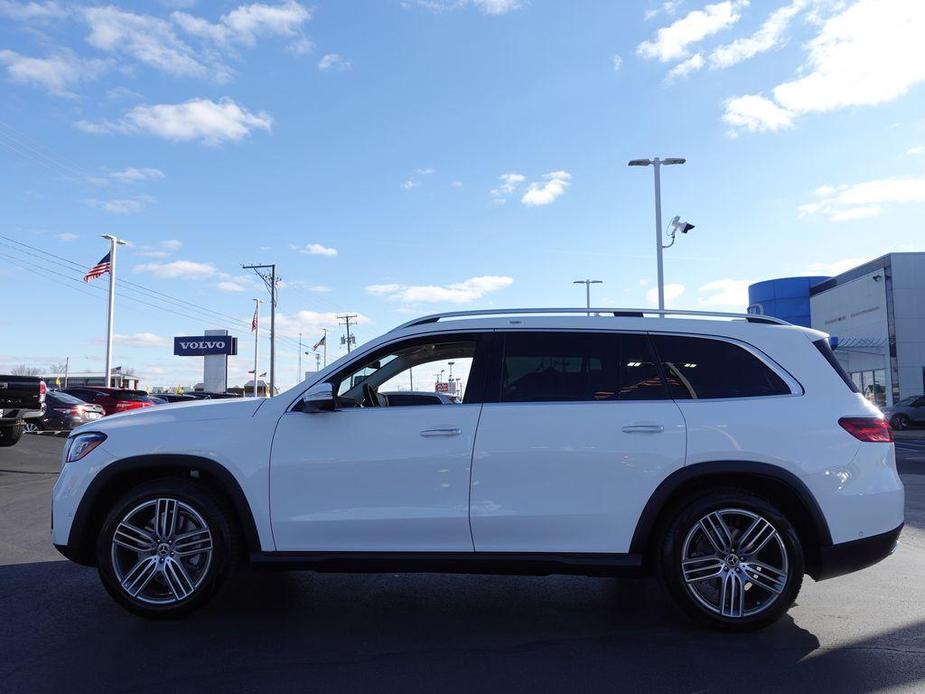 new 2024 Mercedes-Benz GLS 450 car, priced at $90,125