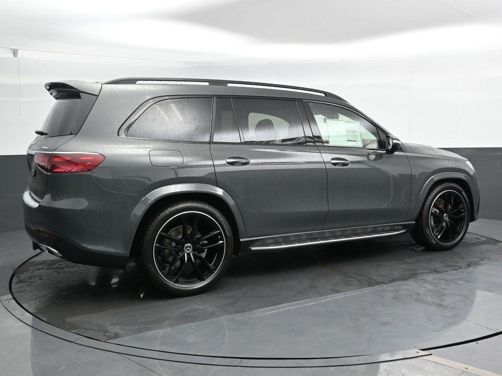 new 2025 Mercedes-Benz GLS 450 car, priced at $141,750