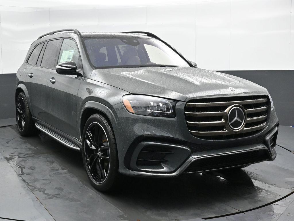 new 2025 Mercedes-Benz GLS 450 car, priced at $141,750