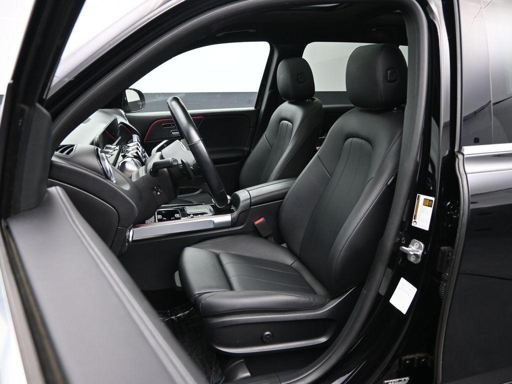 used 2023 Mercedes-Benz GLB 250 car, priced at $33,000