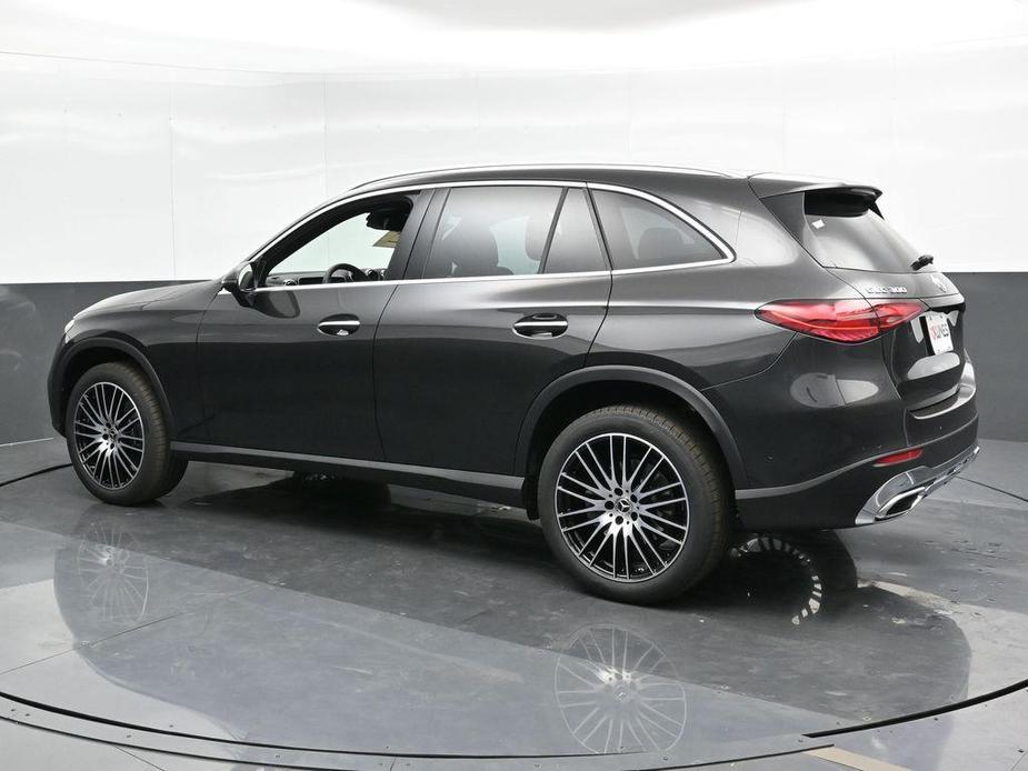 new 2025 Mercedes-Benz GLC 300 car, priced at $59,480