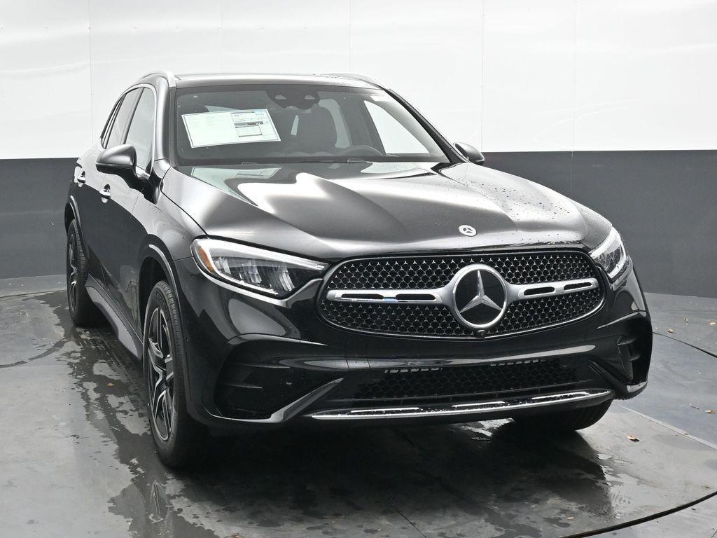 new 2026 Mercedes-Benz GLC 300 car, priced at $62,235